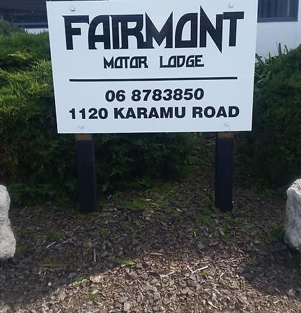 Comfort Inn Fairmont Motor Lodge Хейстингс Екстериор снимка