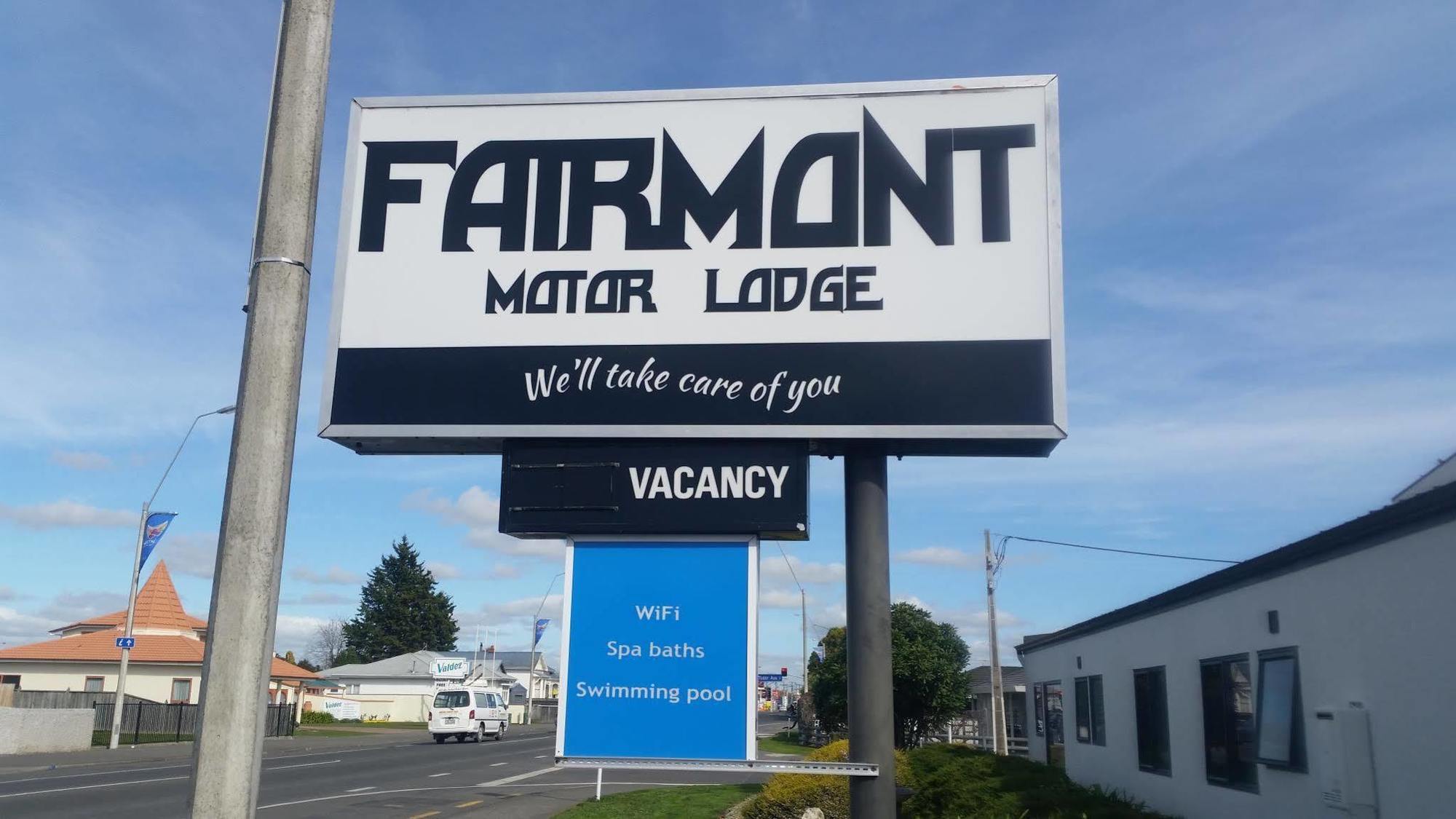 Comfort Inn Fairmont Motor Lodge Хейстингс Екстериор снимка